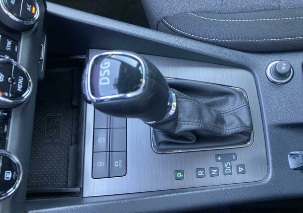 Skoda Octavia cena 71900 przebieg: 153114, rok produkcji 2019 z Trzebinia małe 667